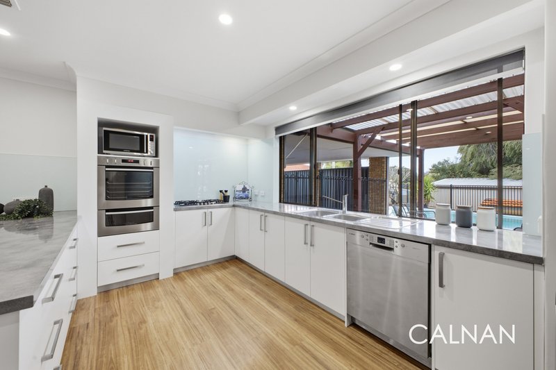 Photo - 7 Abbott Court, Leeming WA 6149 - Image 6