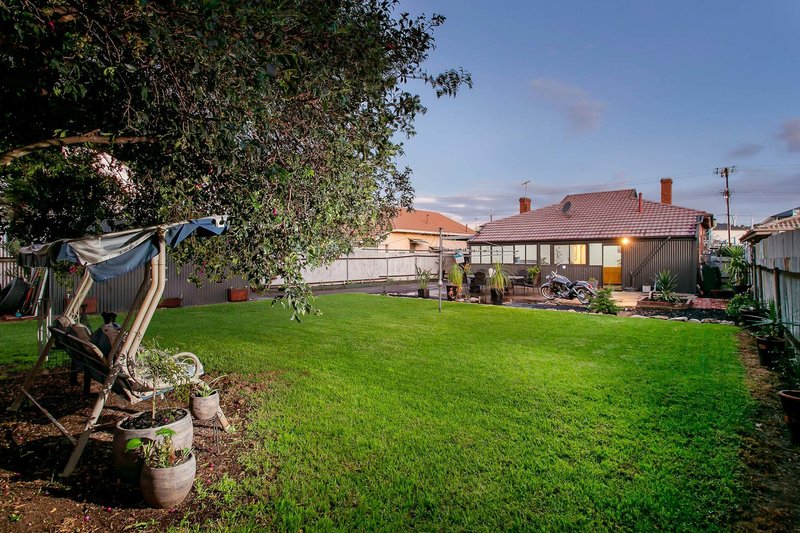 Photo - 7 Aberfeldy Avenue, Woodville SA 5011 - Image 23