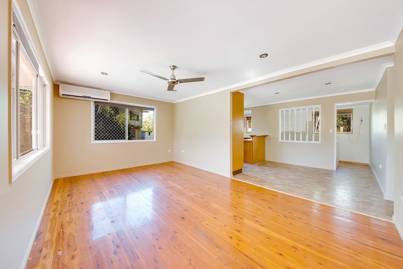 Photo - 7 Acorn Street, Sun Valley QLD 4680 - Image 4