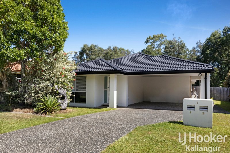 7 Adam Court, Kallangur QLD 4503