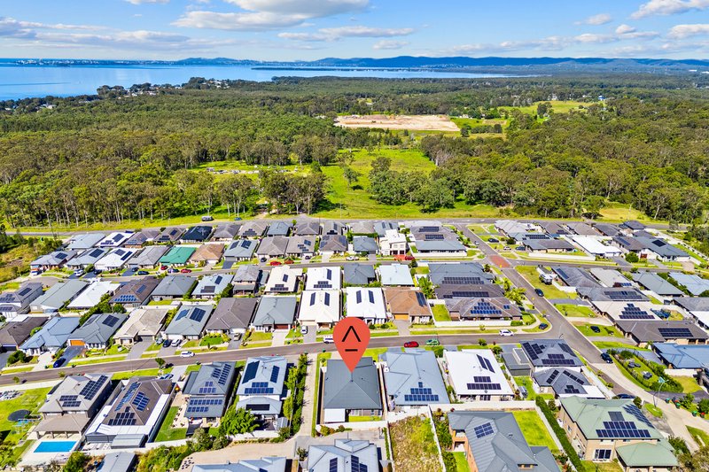 Photo - 7 Adele Avenue, Wadalba NSW 2259 - Image 13