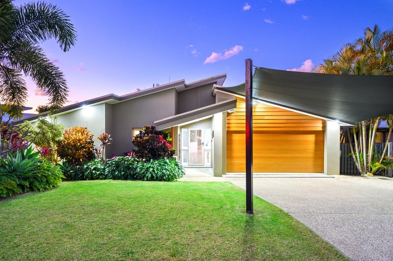 7 Ainslie Street, Pacific Pines QLD 4211