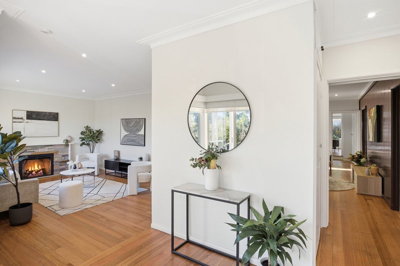 Photo - 7 Albany Court, Noble Park North VIC 3174 - Image 2