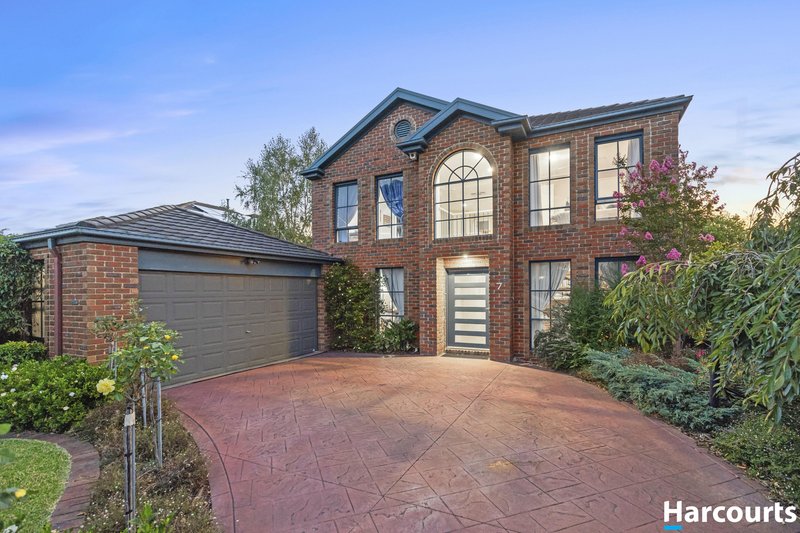 7 Albatross Drive, Rowville VIC 3178