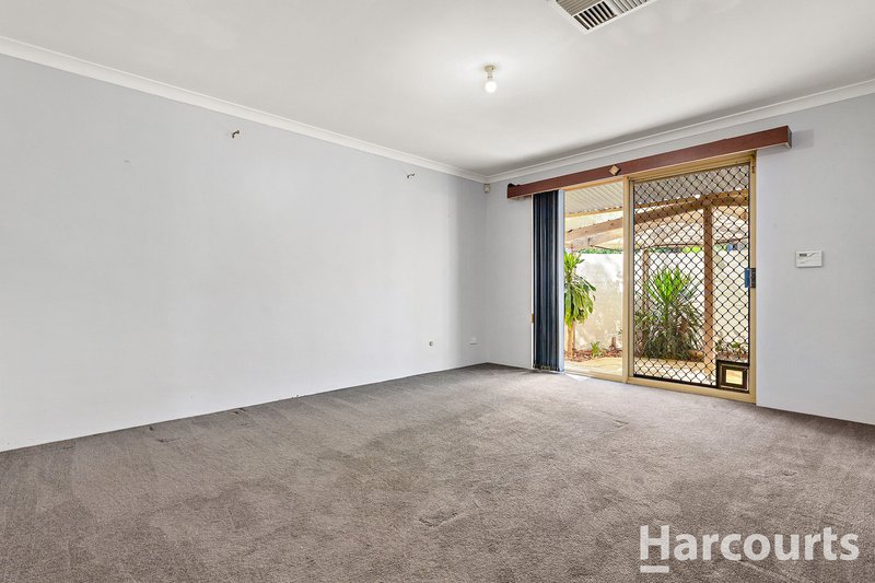 Photo - 7 Albermarle Close, Coodanup WA 6210 - Image 12