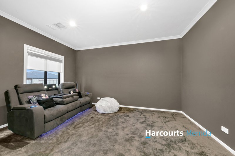 Photo - 7 Albury Avenue, Donnybrook VIC 3064 - Image 6