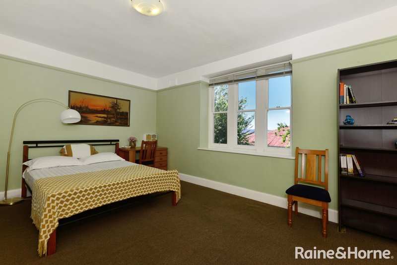 Photo - 7 Alexander Street, Sandy Bay TAS 7005 - Image 5