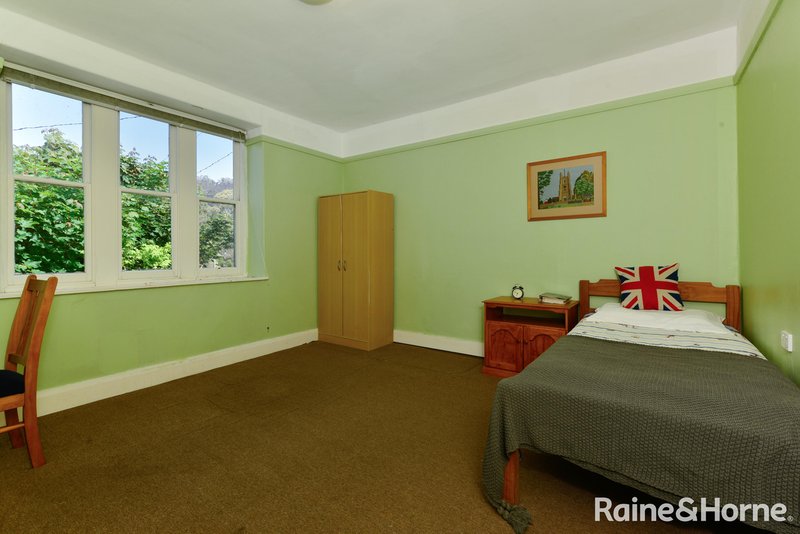 Photo - 7 Alexander Street, Sandy Bay TAS 7005 - Image 7