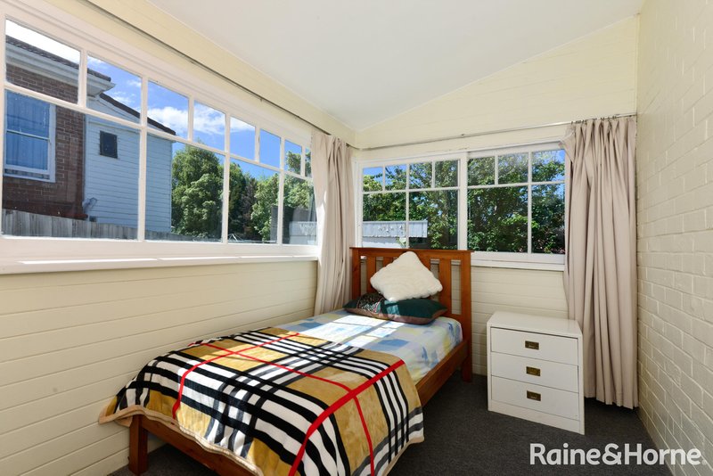 Photo - 7 Alexander Street, Sandy Bay TAS 7005 - Image 8