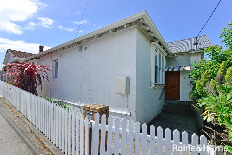 Photo - 7 Alexander Street, Sandy Bay TAS 7005 - Image 16