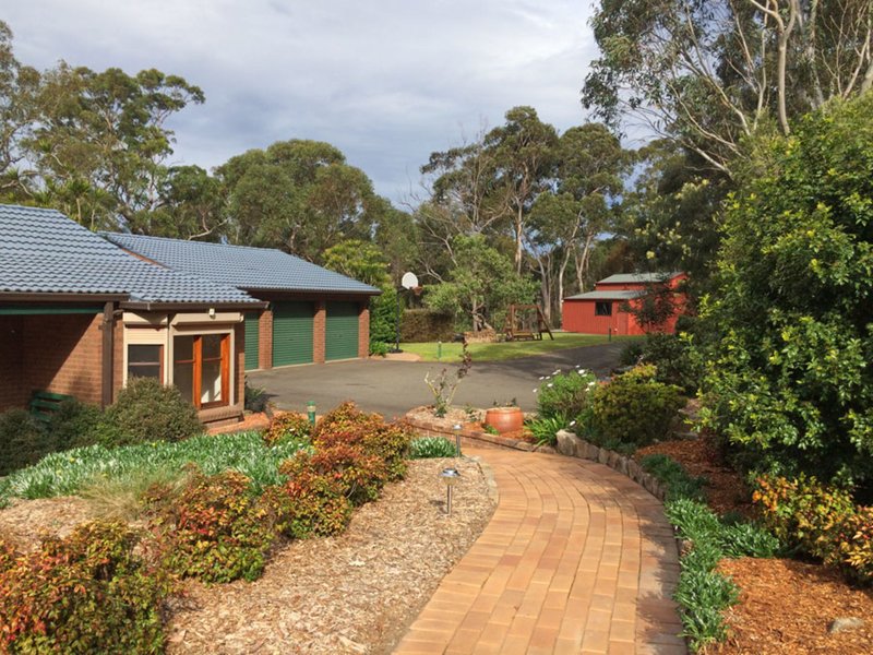 Photo - 7 Alinda Close, Middle Dural NSW 2158 - Image 2