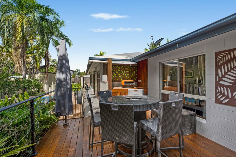 Photo - 7 Almond Court, Bushland Beach QLD 4818 - Image 3