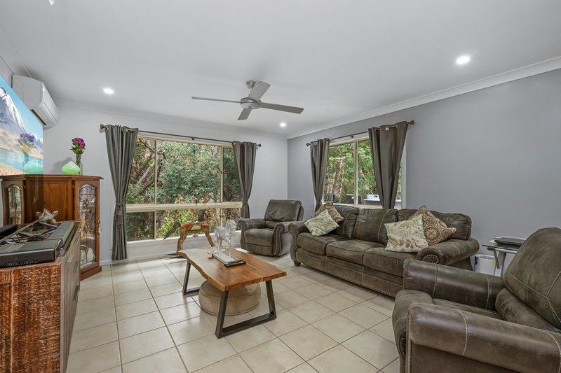 Photo - 7 Almond Court, Bushland Beach QLD 4818 - Image 9