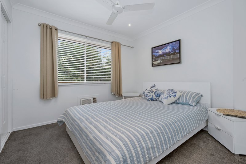 Photo - 7 Almond Court, Bushland Beach QLD 4818 - Image 13