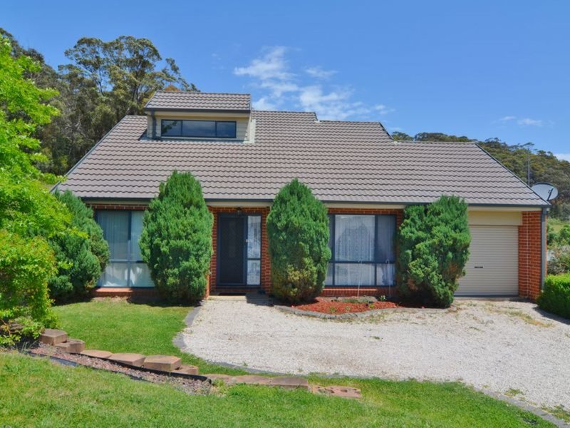 7 Amber Grove, Lithgow NSW 2790