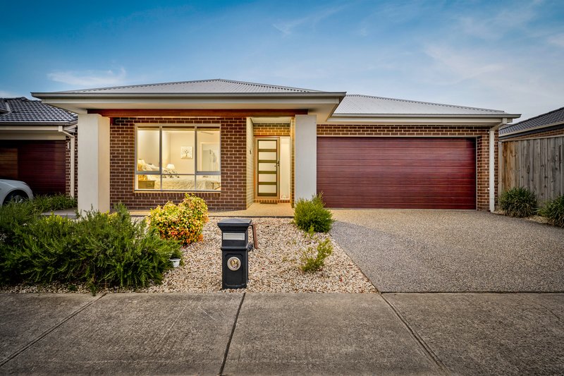 7 Amber Way, Officer VIC 3809