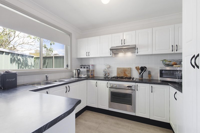 Photo - 7 Andrew Thompson Place, Colyton NSW 2760 - Image 2