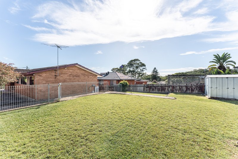 Photo - 7 Andromeda Crescent, Engadine NSW 2233 - Image 6