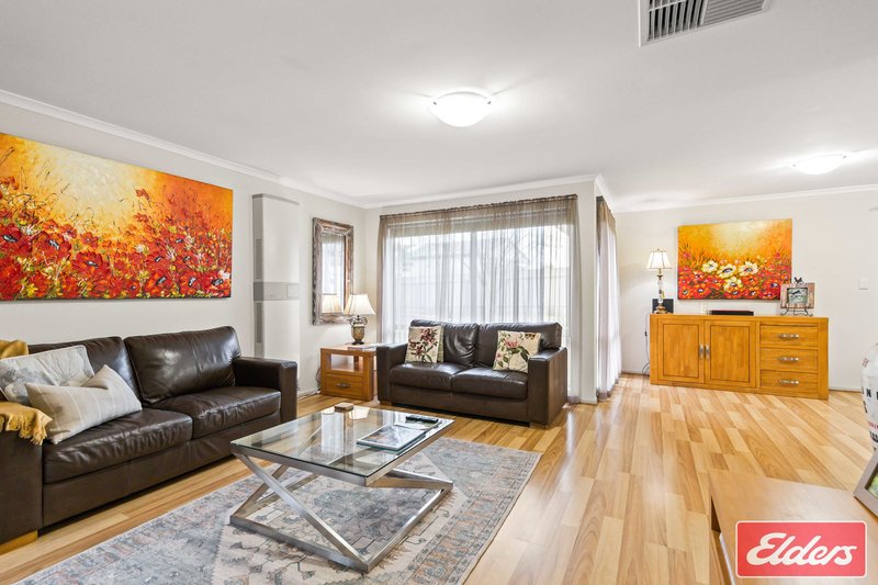 Photo - 7 Angas Avenue, Evanston Park SA 5116 - Image 3