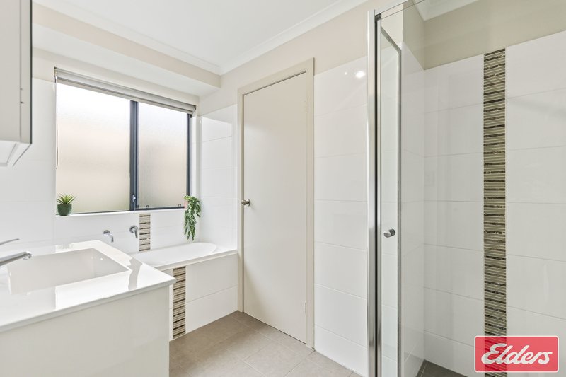 Photo - 7 Angas Avenue, Evanston Park SA 5116 - Image 15