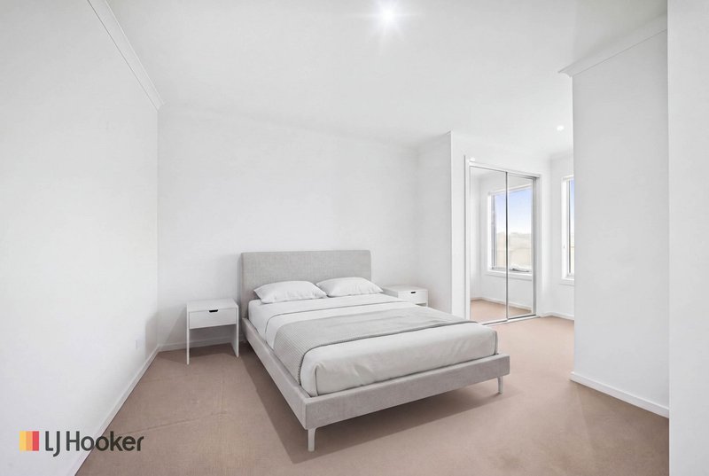 Photo - 7 Angeline Way, Craigieburn VIC 3064 - Image 9
