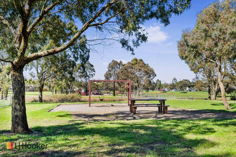 Photo - 7 Angeline Way, Craigieburn VIC 3064 - Image 14