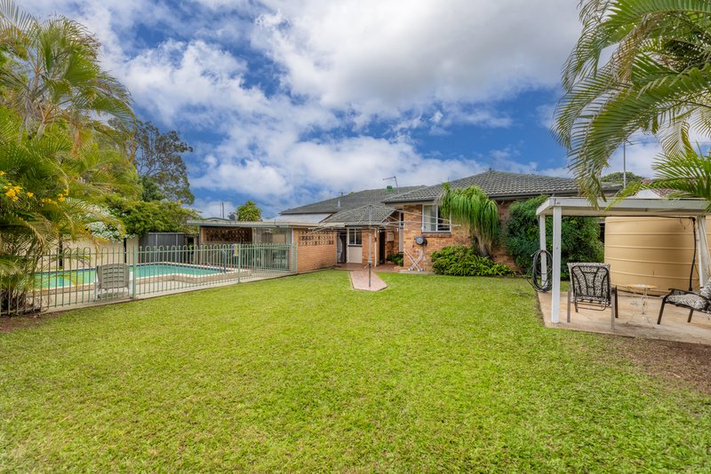 Photo - 7 Ann Street, Kallangur QLD 4503 - Image 16