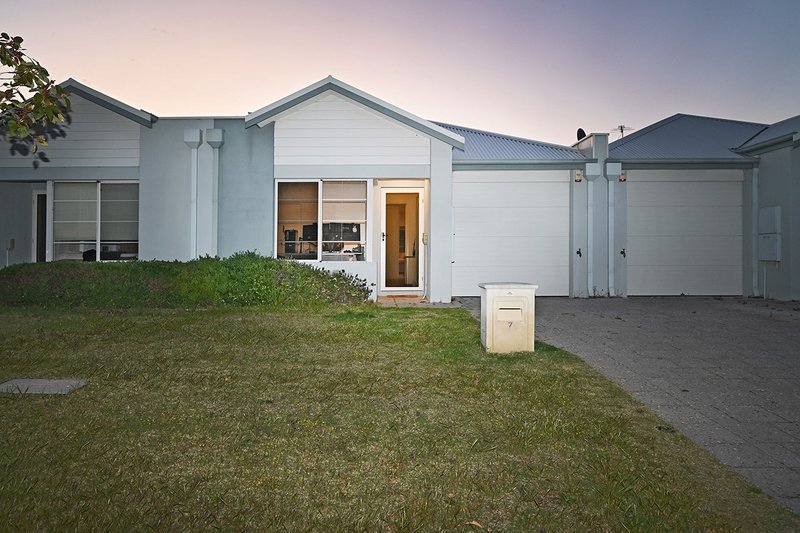 7 Antares Street, Clarkson WA 6030