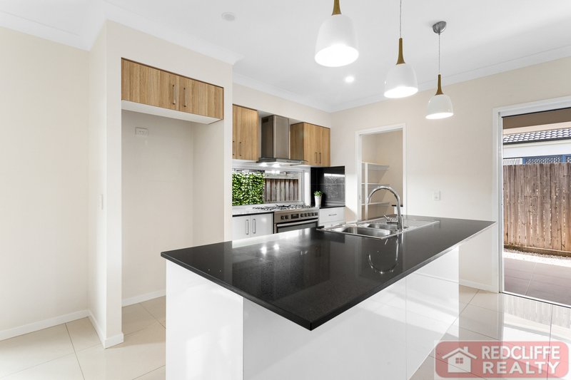 Photo - 7 Apollo Street, Newport QLD 4020 - Image 4