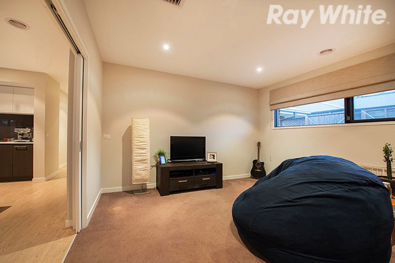 Photo - 7 Appletree Rise, Botanic Ridge VIC 3977 - Image 7