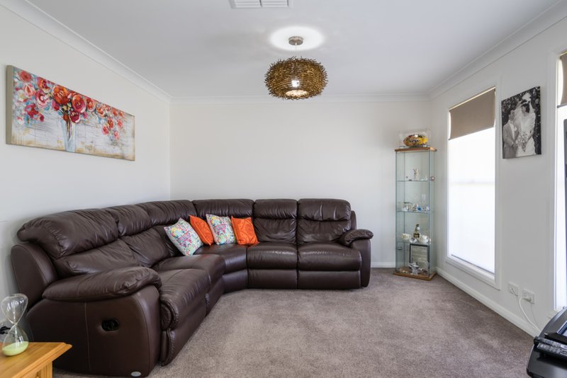 Photo - 7 Aquarius Court, Dubbo NSW 2830 - Image 4