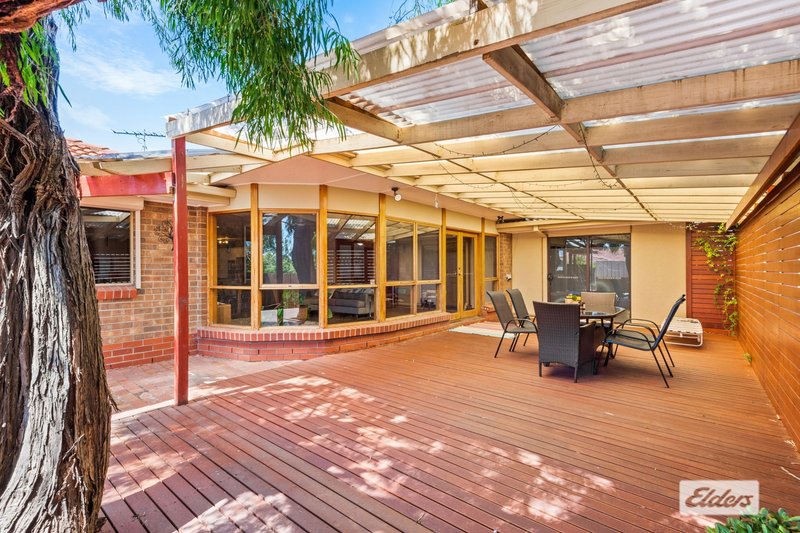 Photo - 7 Arachne Drive, Hallett Cove SA 5158 - Image 20