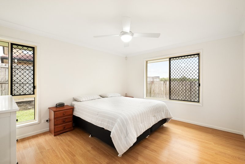 Photo - 7 Ardennes Close, Mansfield QLD 4122 - Image 10