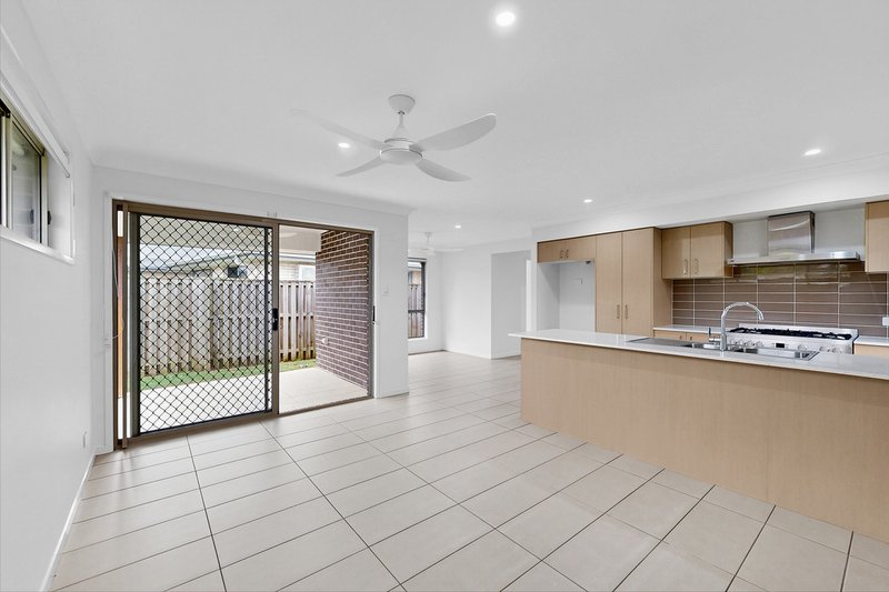 Photo - 7 Arkwright Street, Thornlands QLD 4164 - Image 4