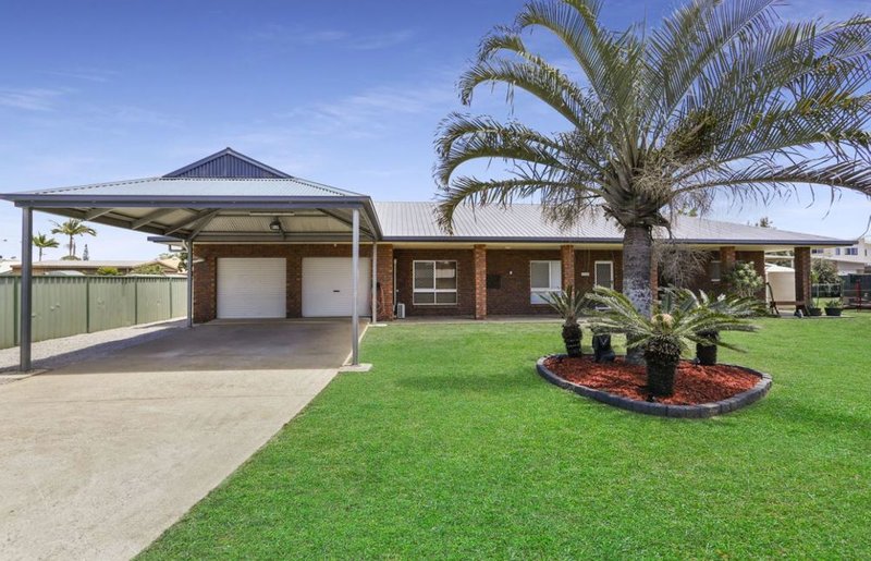 7 Arrakune Crescent, Kallangur QLD 4503