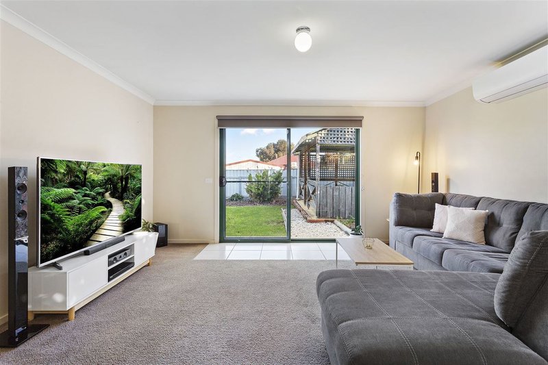 Photo - 7 Arthur Street, Devonport TAS 7310 - Image 5