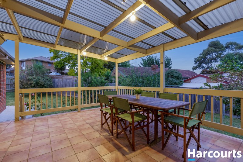 Photo - 7 Ashbee Court, Rowville VIC 3178 - Image 12