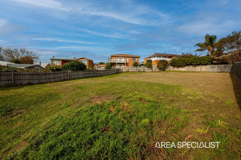 Photo - 7 Ashford Court, Berwick VIC 3806 - Image 5