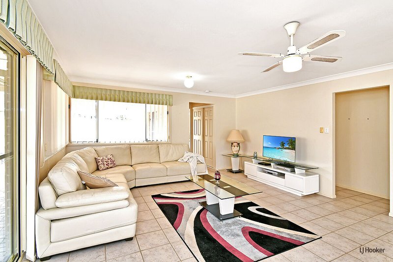 Photo - 7 Ashlar Place, Banora Point NSW 2486 - Image 13