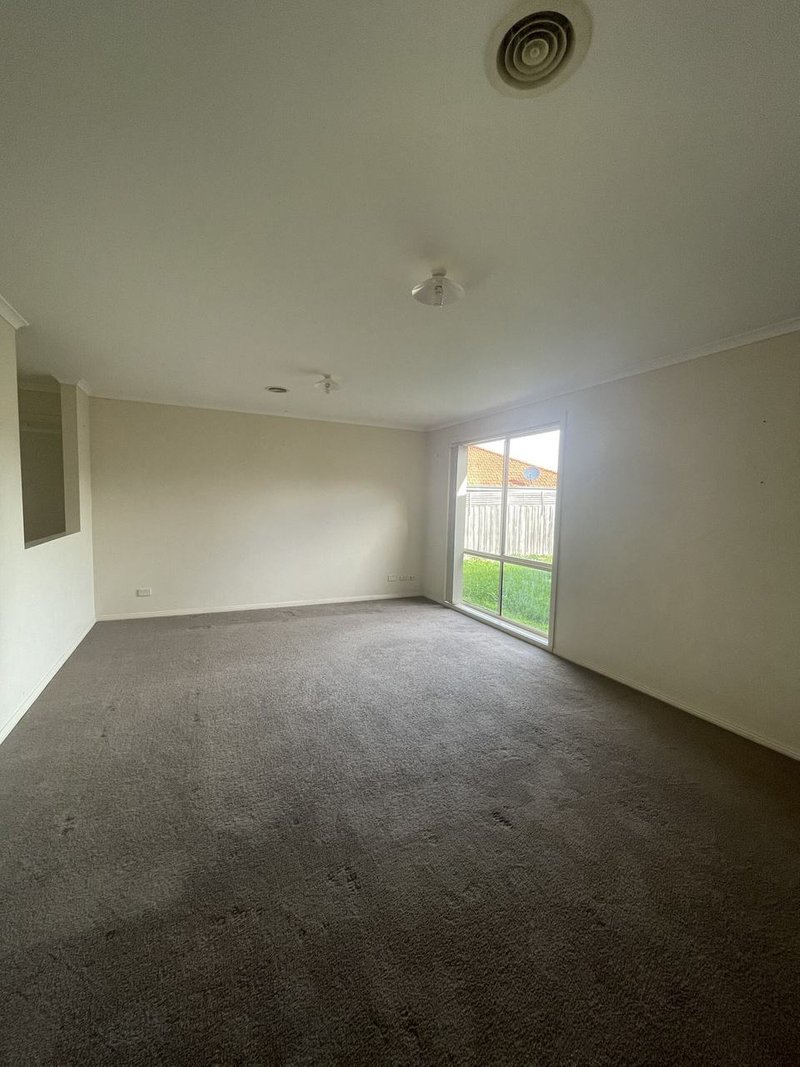 Photo - 7 Ashmore Avenue, Narre Warren South VIC 3805 - Image 21