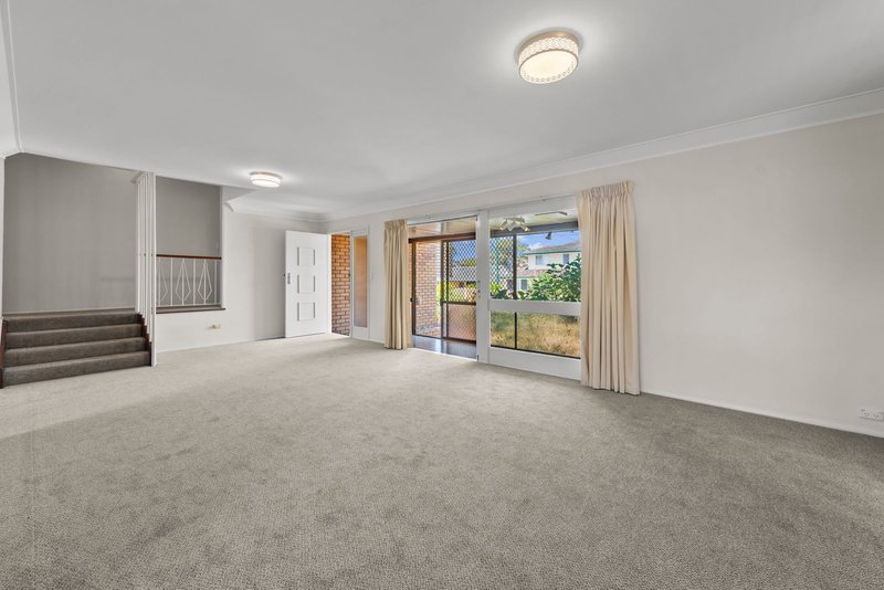 Photo - 7 Aspleybank Street, Aspley QLD 4034 - Image 2