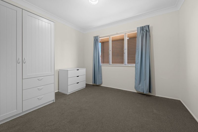 Photo - 7 Aspleybank Street, Aspley QLD 4034 - Image 10