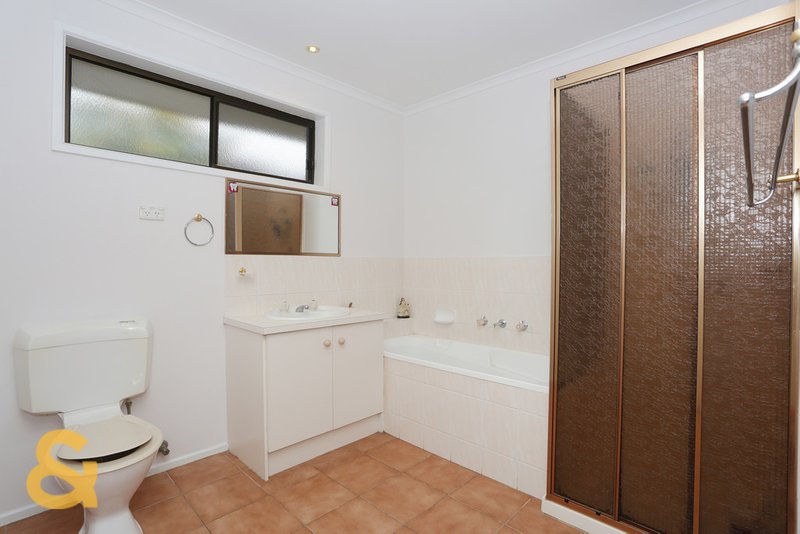 Photo - 7 Aster Close, Meadow Heights VIC 3048 - Image 5