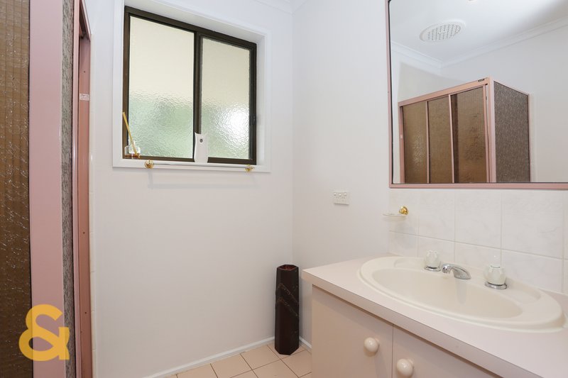 Photo - 7 Aster Close, Meadow Heights VIC 3048 - Image 7