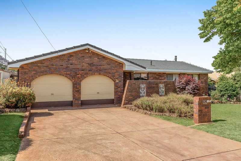 Photo - 7 Aster Street, Centenary Heights QLD 4350 - Image 2