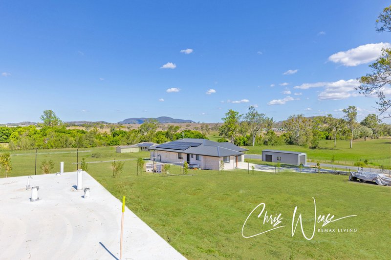 Photo - 7 Atherton Place, Kilcoy QLD 4515 - Image 6