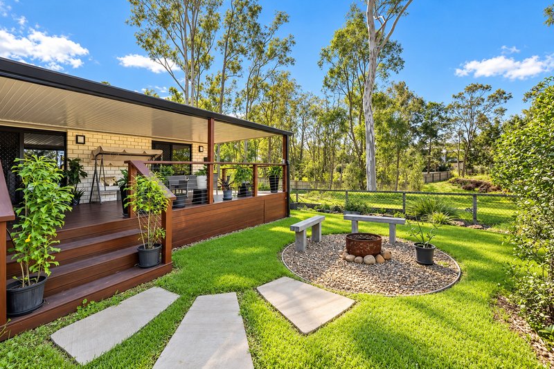 Photo - 7 Atlantic Drive, Loganholme QLD 4129 - Image 2