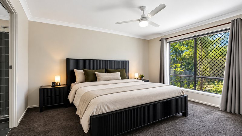 Photo - 7 Atlantic Drive, Loganholme QLD 4129 - Image 7