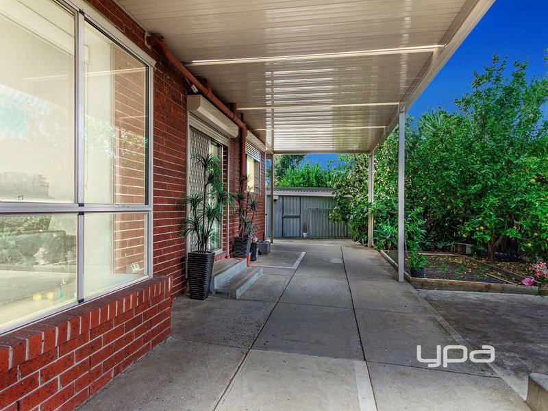 Photo - 7 Attley Court, Keilor Downs VIC 3038 - Image 10