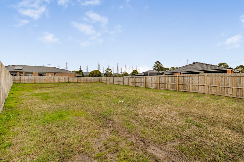 Photo - 7 Aurora Drive, Moe VIC 3825 - Image 3